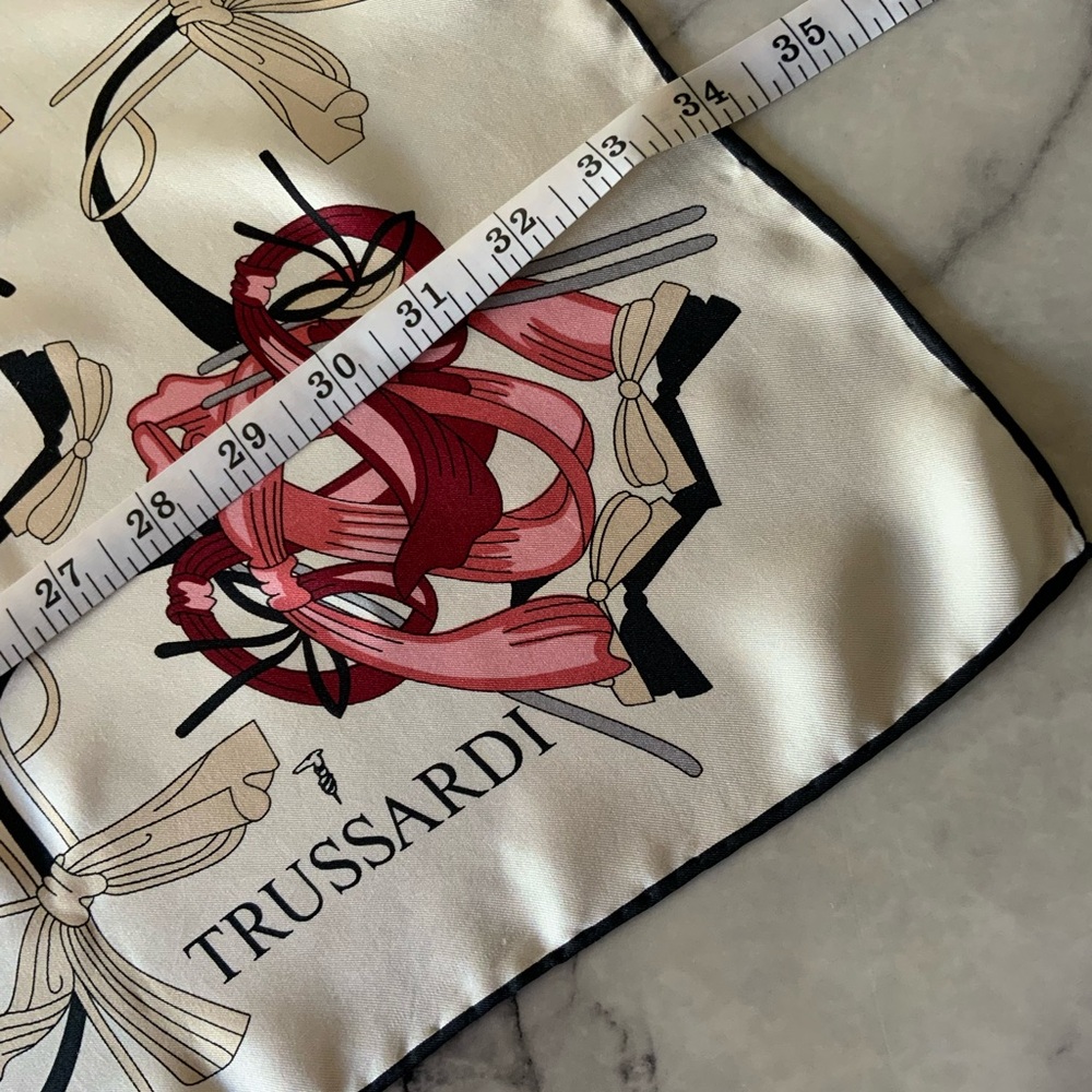 Trussardi Silk Scarf with Cream, Black, and Red Accents - Picture 7 of 10